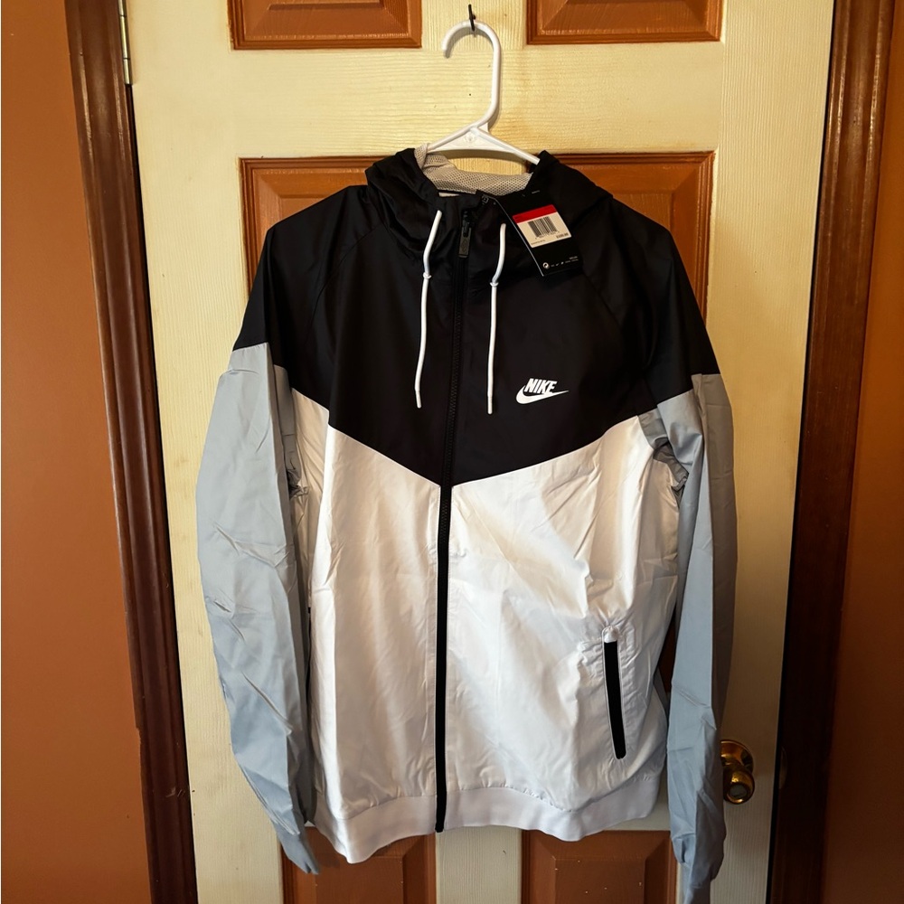 Nike Men's Black and Gray Windbreaker Jacket